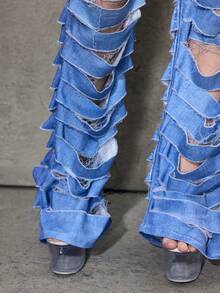 ROMWE J-Fashion Y2K Distressed Low-Rise Women's Super Low Waist Jeans With Flag & Star Print