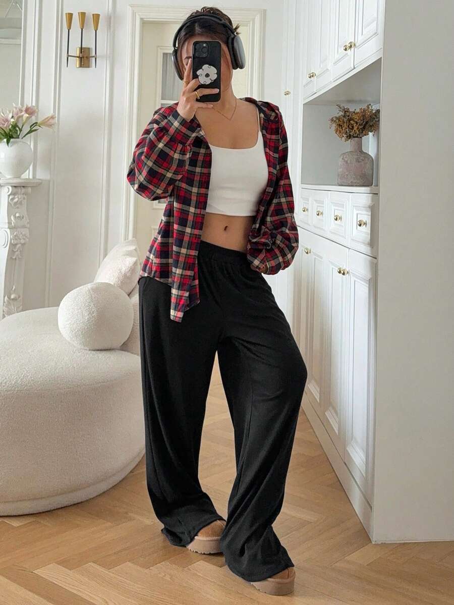 DAZY Ensemble pyjama femme avec Top à capuche ample à carreaux et pantalon ample de couleur unie, pour l'automne et l'hiver - Rouge - Voir 1