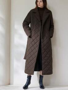 Aveloria Modichic 秋冬新款简约廓形翻领系带菱形绗缝长款羽绒服 - 巧克力棕 - 查看 5