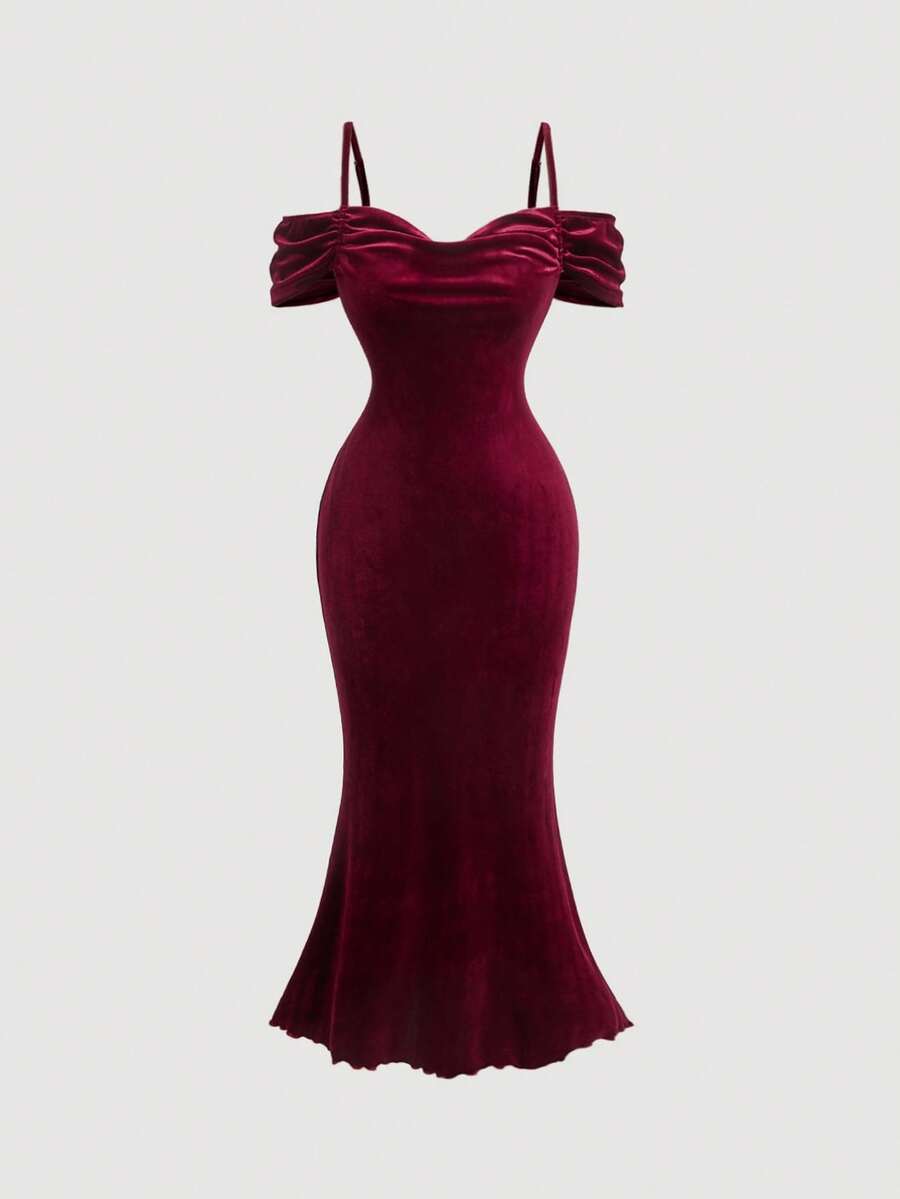 SHEIN MOD Rochie sirenă din satin roșu, cu umeri deschisi, mâneci cu volane, rochie de sirenă ajustată, rochie de Revelion pentru femei, rochie de bal mascat, rochie roșie sexy, rochie de costum de zână, rochie de zână, rochie sexy de petrecere, ținută de concert pentru femei, haine de Revelion pentru femei, rochie de Revelion - Burgundia - Vizualizare 1