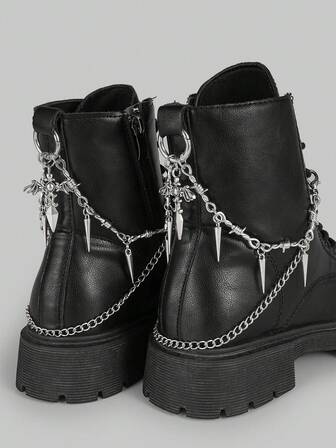 Goth 2 piezas Decoración de cadena de púas y remaches de estilo gótico punk oscuro para zapatos, agrega un toque misterioso a tus zapatos, adecuado para mujeres y hombres - Compacto, delicado, artículo de moda multifuncional, decoración de zapatos de Halloween para crear ambiente