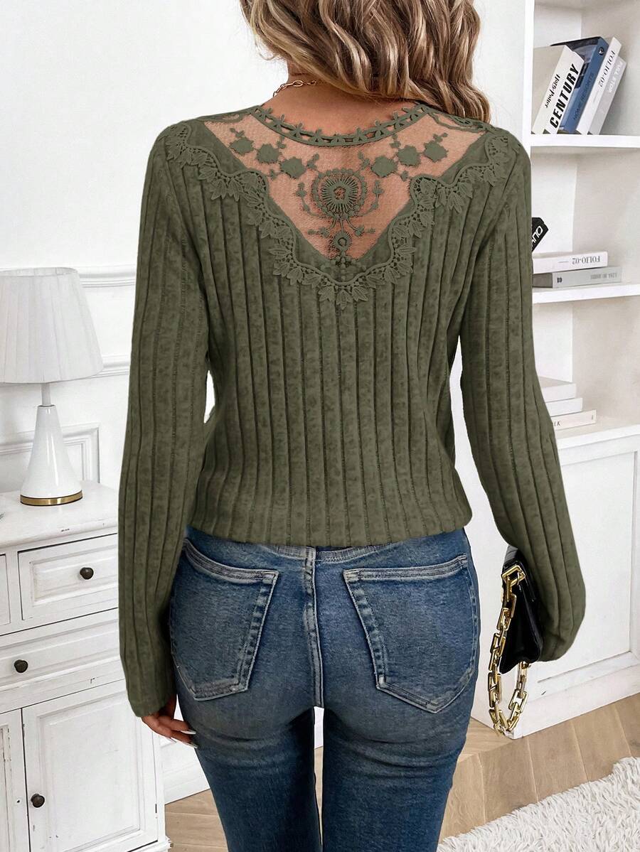 SHEIN Frenchy Women's Contrast Lace Long Sleeve Ribbed Casual T-Shirt Winter Green Christmas Spring - Green - View 1