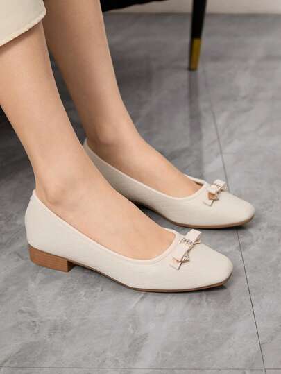 Sleekvia Women's Elegant Commuting Stylish Black & Beige Color Block Square Toe Chunky Heel Pumps, Versatile Spring Outfit