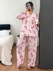 SHEIN Plus Size Women Christmas Candy Cane Striped Lapel Long Sleeve Top & Pants Pajama Set Curve Pajamas Set Pajama Sets For Women Long Sleeve Comfy Pajamas Set Women Pajama, Cozy Outfit, Fall Winter Clothes - Multicolor - View 4