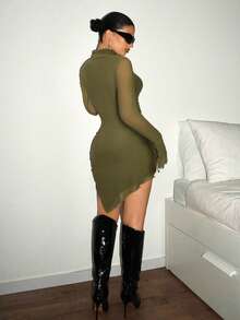 SHEIN ICON Vestido de manga larga con cuello alto, ajustado, de unicolor y bajo asimétrico de malla para mujer - Verde militar - Ver 2