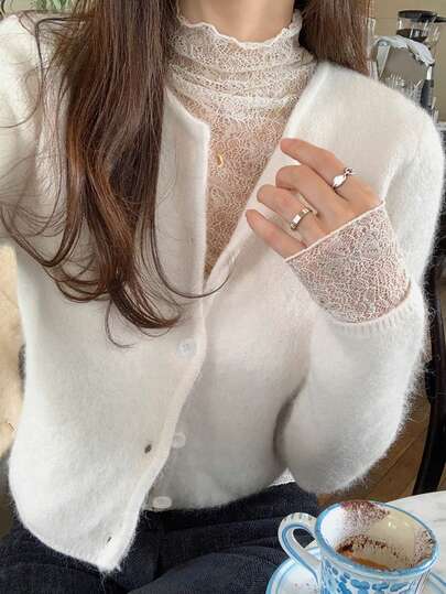 DAZY 女性用 ソフトで快適なVネック ショートカーディガンセーター