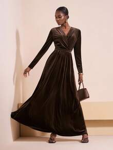 Zivah Đầm maxi nữ dáng chữ A dài tay cổ chữ V eo thon bằng nhung nâu thanh lịch mùa Thu Đông 2025, phù hợp cho trang phục đi xem hòa nhạc, Halloween, công sở, trang phục giáo viên, đi chơi, dự tiệc cưới, tiệc sinh nhật, tiệc tùng, đi nhà thờ, tiệc brunch, trang phục gợi cảm cho câu lạc bộ, Giáng sinh-A - màu nâu - Xem 4