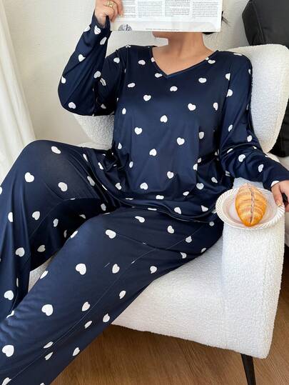 Snug Zone Heart Print Casual Round Neck Long Sleeve Top & Pants Pajama Set For Plus Size Women, Fall Winter Clothes
