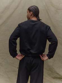 Musero Oversized Boxy Fit Premium Crewneck Sweatshirt Branded Tag Detailing Top Fall SPRING SUMMER - Black - View 2