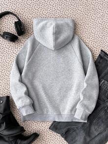 SHEIN 少女灰色纯色连帽卫衣，舒适保暖，适合秋冬季日常穿着、街头风、居家穿着，也适合新年、日常穿着、庆祝活动以及秋冬季节，轻松舒适，可叠穿，时尚百搭。 - 灰色 - 查看 9