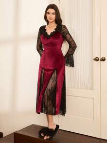 优雅高开衩撞色蕾丝迷人天鹅绒酒红色吊带裙 - 酒紅色 - 查看 3