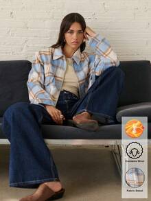 Nöista Veste courte bleue, marron et beige avec un placket à fermeture éclair en métal et un design de revers, convenant pour le printemps et l'automne.