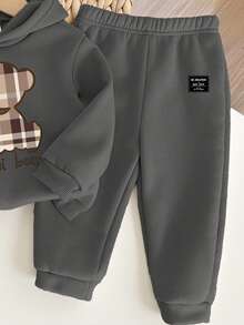 SHEIN 男婴休闲简约卡通熊图案针织柔软宽松连帽卫衣套装，适合秋冬季 - 灰色 - 查看 8