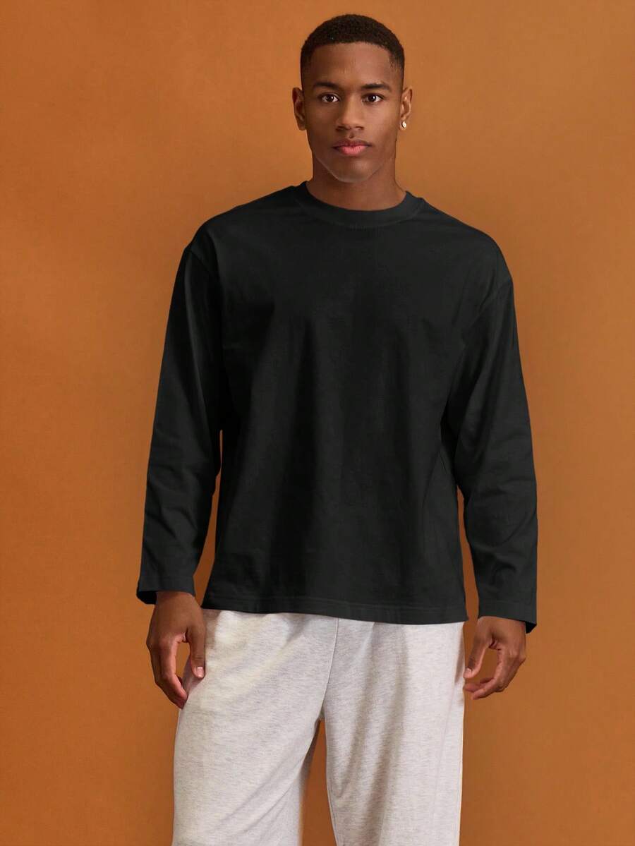 Musero Men Oversized Crewneck Long Sleeve Basic Plain T-Shirt Capsule Wardrobe Layering  Spring&Summer - Black - View 1
