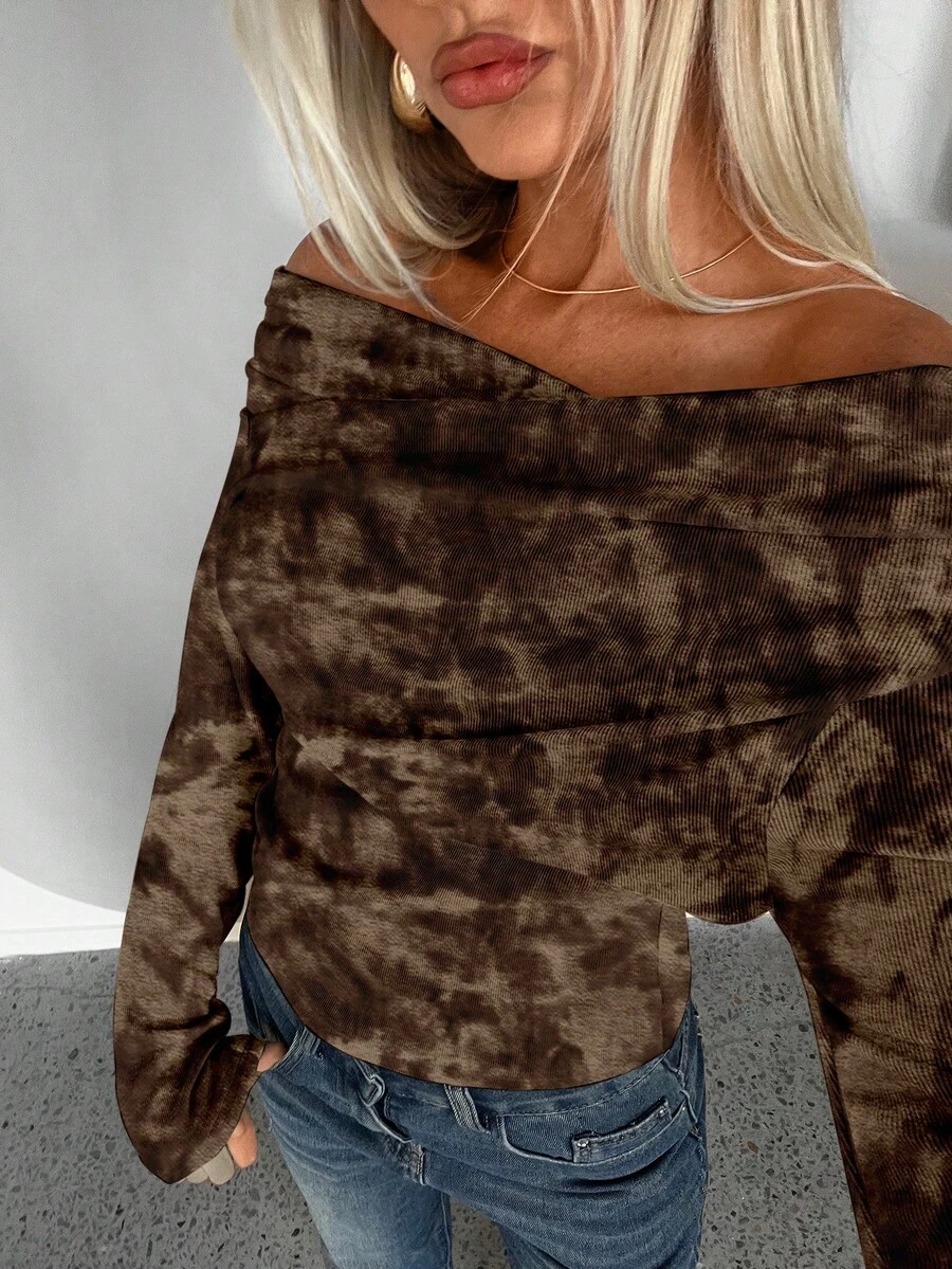 Aloruh 女士休闲优雅露肩褶饰修身长袖 T 恤，适合秋冬季，扎染印花 - 彩色 - 查看 1