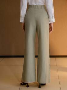 MOTF PREMIUM 女士优雅休闲褶皱阔腿裤，配有水钻纽扣，简约通勤和日常穿着 - 綠色 - 查看 3
