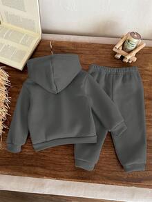 SHEIN 男婴休闲简约卡通熊图案针织柔软宽松连帽卫衣套装，适合秋冬季 - 灰色 - 查看 3