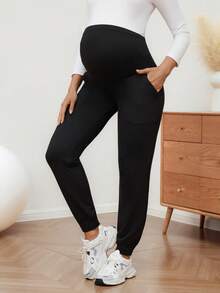 GentleRue Maternity 带口袋和抽绳腰带的孕妇运动裤 - 黑色 - 查看 5