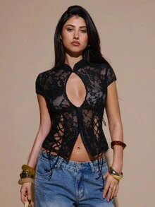 SHEIN BAE 女式纯色短袖蕾丝镂空系带性感修身衬衫，黑色优雅蕾丝上衣 - 黑色 - 查看 6