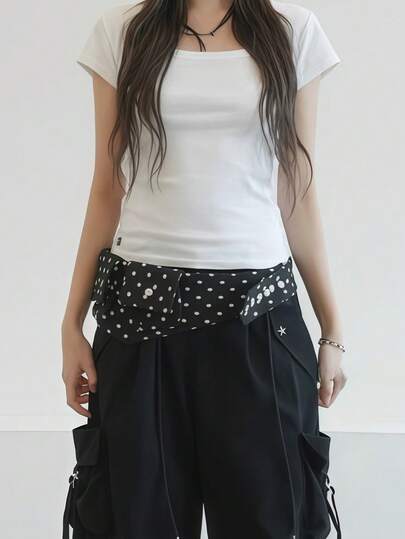 Anime Borsa a vita retrò in bianco e nero a pois con tasca e cintura regolabile, accessorio versatile e alla moda per gli spostamenti