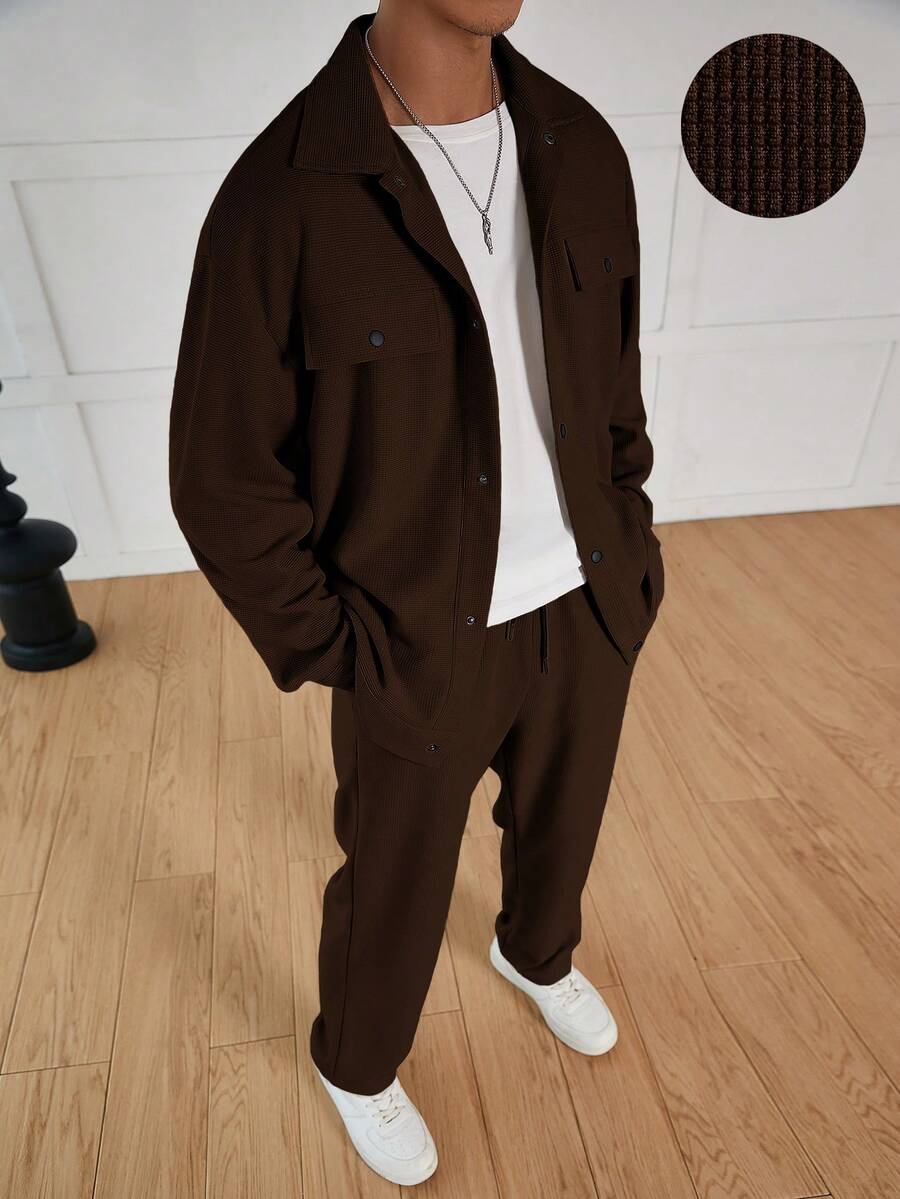 Manfinity Roghcode 男士华夫格纹理提花衬衫套装 - 咖啡棕 - 查看 1
