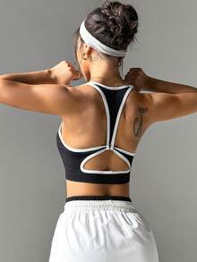 Dewbera Seamless Backless Women Sports Bra For Daily Workout - Black - View 3