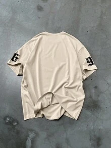 Manfinity EMRG 男士休闲字母数字印花短袖 T 恤，夏季 - 卡其色 - 查看 2