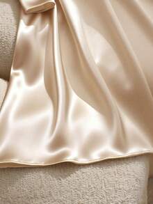 GlowEve Váy midi dài tay phối ren satin + thắt lưng - Màu Khaki - Xem 4