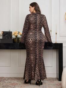 Modelyn Große Größen Damen Leopard Muster Tier Muster Feder Manschetten Kleid mit Fischschwanz-Saum