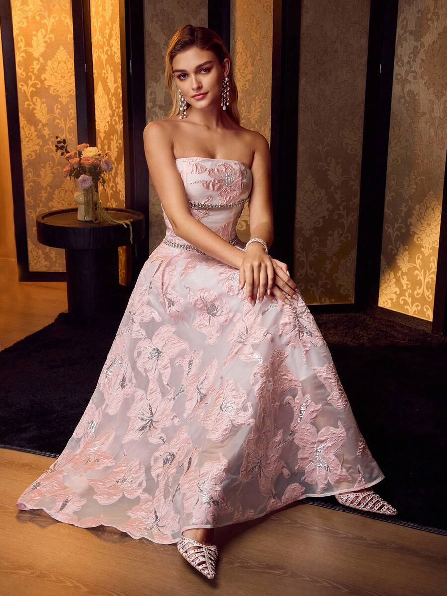 MOTF Soiréza JACQUARD RHINESTONE CHAIN DETAIL TUBE COCKTAIL DRESS