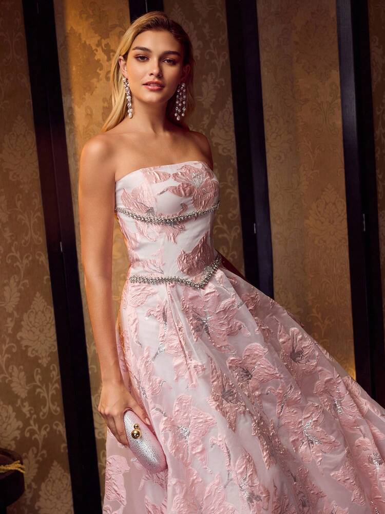 MOTF Soiréza JACQUARD RHINESTONE CHAIN DETAIL TUBE COCKTAIL DRESS