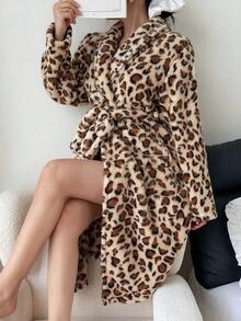 SHEIN Women's Casual Leopard Print Coral Fleece Robe, Thickened Fluffy Cheetah Print Robe, Winter, Cozy - Multicolor - View 3