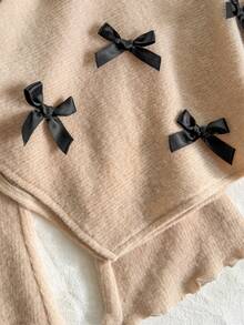 SHEIN 2 件套女婴蝴蝶结装饰针织套装，浅杏色高领上衣搭配喇叭裤，可爱休闲，适合秋冬