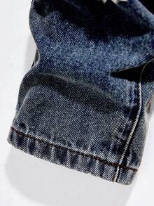 SHEIN 2024 新款年轻男孩休闲百搭个性街头酷炫破洞松紧腰修身水洗黑灰色牛仔裤，适合日常穿着