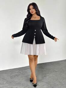 Firerie Plus Size Women's Square Neck Long Sleeve Button Design Pleated Hem Fashion Dress - Black and White - View 7
