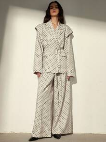 Aveloria Modichic 女士波点个性长袖宽肩宽松版型翻领收腰宽松西装裤套装，初秋