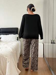 SHEIN Fashionable Leopard Print Bow Long Sleeve Thin PJS, Plus Size For Home Wear, Autumn/Winter Cheetah Print Bow PJS Leopard Pajamas Women, Cozy Outfit - Multicolor - View 2