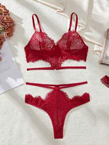 SHEIN 素色蕾絲鏤空內衣套裝 - 酒紅色 - 查看 1