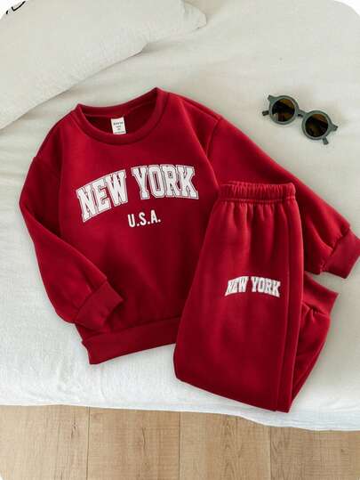 SHEIN 2 件套儿童休闲运动针织字母印花长袖羊毛运动衫和慢跑裤运动服，适合秋冬季