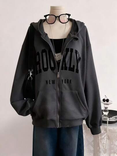 1pc Casual Minimalist Letter Print Pocket Zip-Up Sweatshirt Jacket For Teen Girl Simple Streetwear Style, Essential For Autumn/Winter