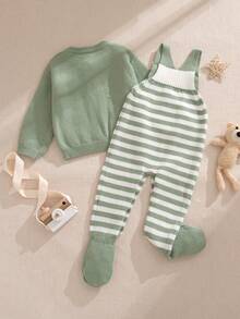 Souflis Souflis 2pcs Baby Boys Casual Stylish Cute Green Patterned Cardigan Sweater And Striped Bib Pants Set, Suitable For Travel, Vacation, Home, Daycare, Autumn/Winter, Christmas, Back To School, Party, Versatile Baby Boy Knitted Set Green Baby Clothes Green Outfits For Baby Boy Newborn Light Green Outfit Unisex Green Full Sleeve Shirt Set For Baby Boy Winter Christmas Halloween Toddler Cardigan Sweater Autumn Fall Jumpers Sweaters Tops Dress Dresses Christmas Jumper Cozy Pixies Prepcrw Christmas Outfit Halloween  New Born Toddler  Fall Winter Dress Halloween  Romper Stuff Halloween Jumper Jumper Cardigans Shirts White Cardigan Clean Downtown Off The Shoulder Sweater Outfit Sets Pink Sweater Jacket Cute Fall Outfits Outfits Top Maija Christmas Dress  Toddler Fall Dark Purple Skirt Christmas Sweater  Fall Sweaters Unisex White Sweater Vest Skirt Sets
