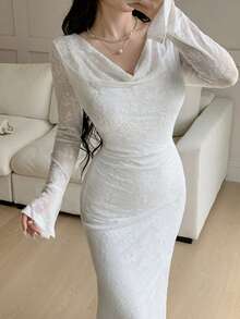 Feyla Elegant Commuter Solid Color Jacquard Flared Collar Flare Sleeve Dress - White - View 2