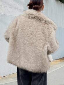 FRIFUL 女士超大翻领落肩长袖宽松休闲蓬松外套，适合秋冬季节穿着的百搭女式外套 - 杏色 - 查看 5