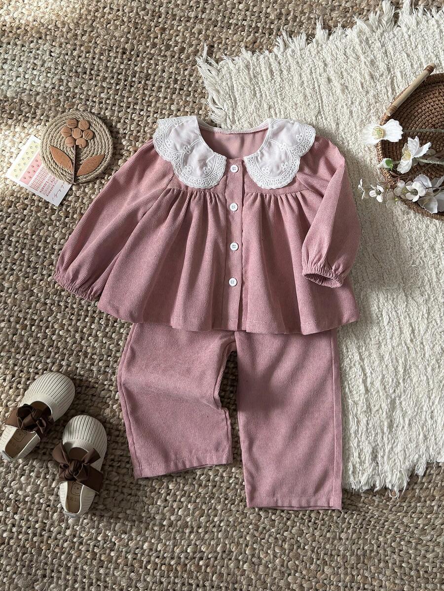 SHEIN 2 pezzi/set Vestito da bambina neonata/bambina piccola 0-3 anni, stile casual di campagna, camicia in maglia con colletto Peter Pan e outfit in velluto a coste color cachi, autunno/inverno
