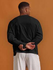 Musero Men Oversized Crewneck Long Sleeve Basic Plain T-Shirt Capsule Wardrobe Layering  Spring&Summer - Black - View 2