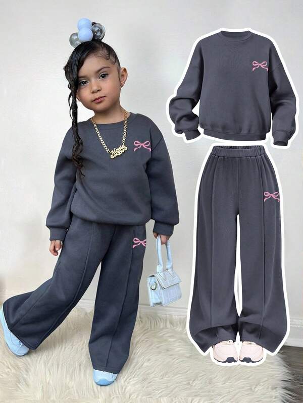 Young Girl Casual Heart Print Knit Solid Color Loose Drop Shoulder Long Sleeve Sweatshirt & Wide Leg Sweatpants Set Halloween Costumes Winter Fall Outfits Girls 2 Piece Sets Sweats For Girls Girls Outfit Sets Kids Clothes Girls Flare Pants Set Kids