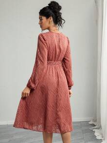 Momance Pregnant Women's Textured Round Neck Lantern Sleeve Belted Elegant Dress