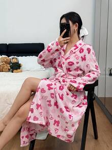 SHEIN Áo choàng dài tay in hình trái tim và nơ ấm áp dành cho nữ, Áo choàng ngủ màu hồng thu đông dễ thương cho nữ Áo choàng mềm mại - Hồng - Xem 4