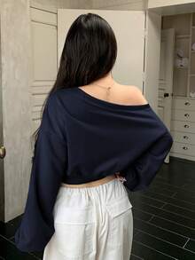 DAZY 女士春秋长袖休闲不对称肩部蝴蝶印花运动衫、长袖上衣、秋季女装 - 藏蓝色 - 查看 4