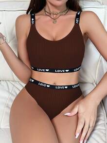 Women's Letter & Heart Pattern Bra And Panty Casual Lingerie Set - Redwood - View 3